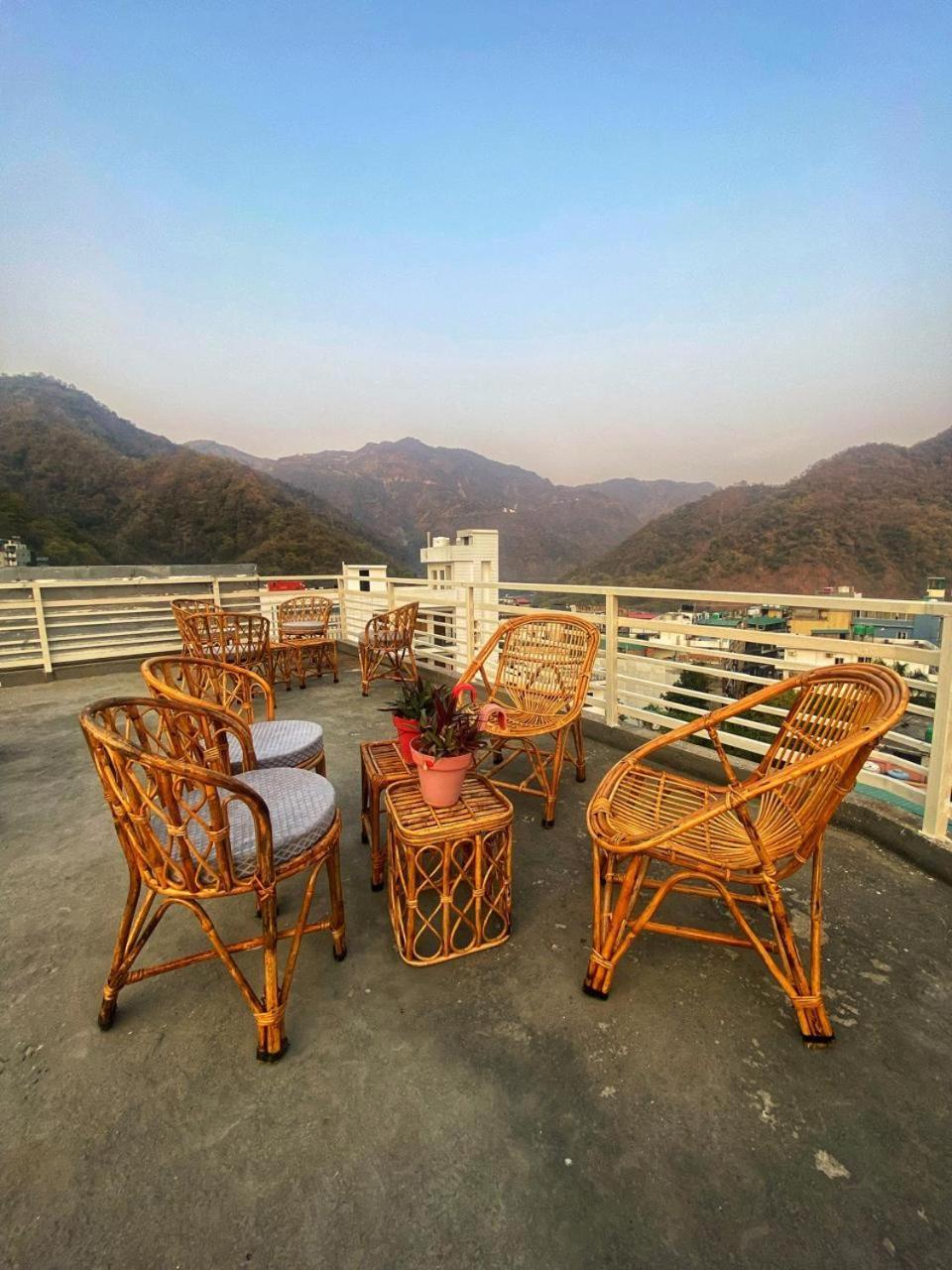 Bunk Hostel Rishikesh Exterior photo